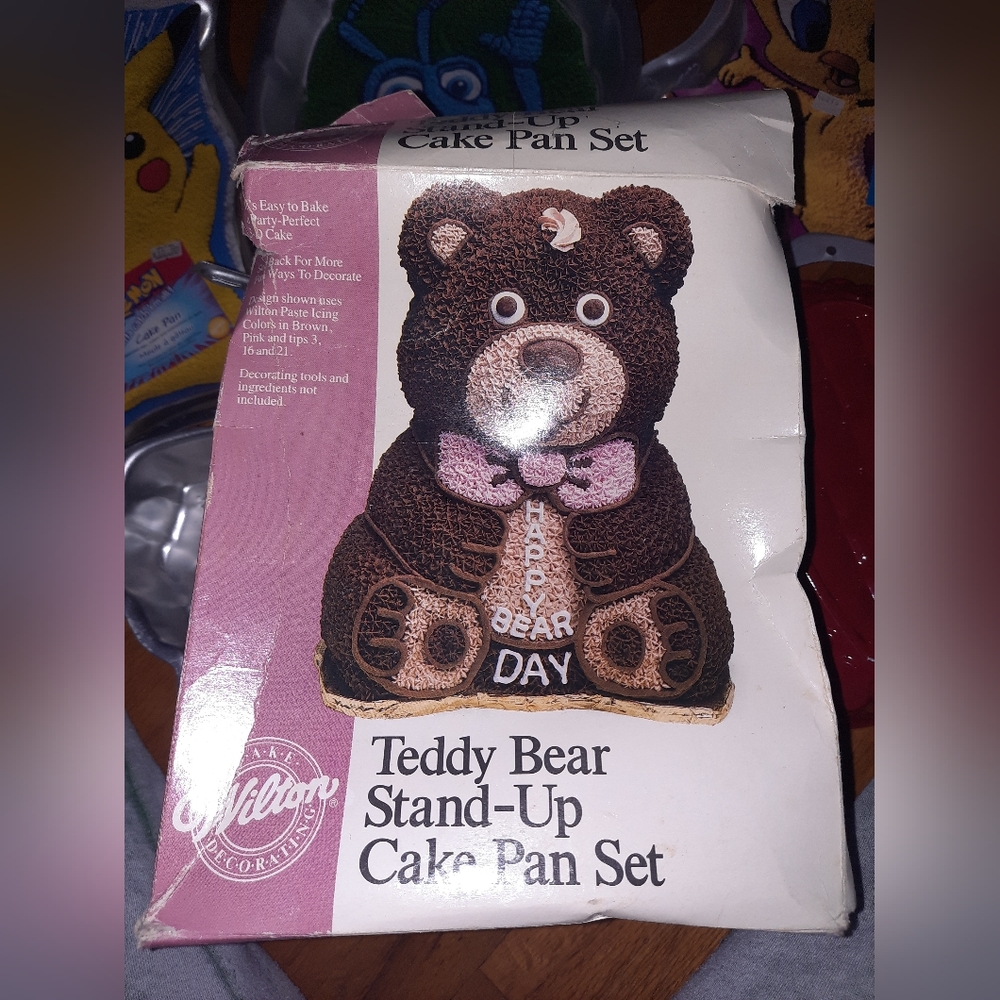 Cake pans - Picture 3 of 13